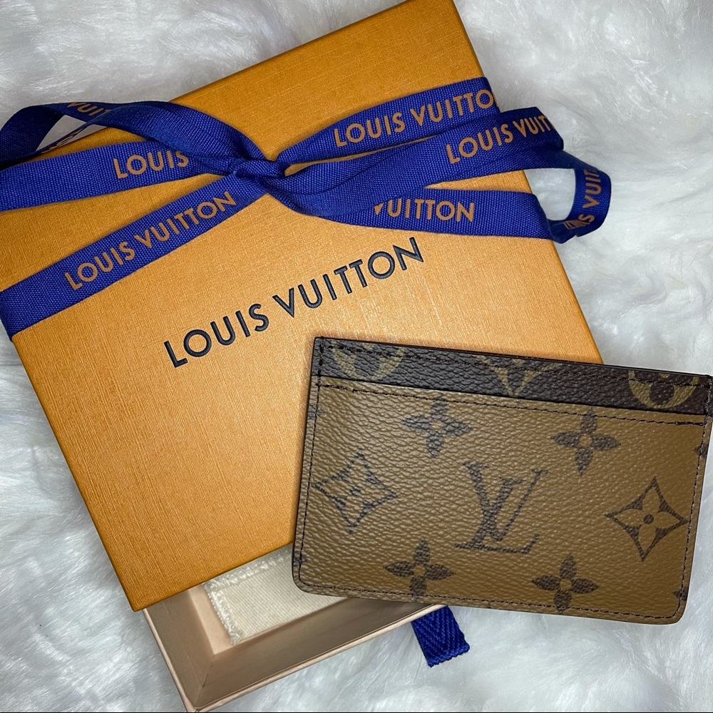 🛑SOLD🛑 Louis Vuitton Reverse Mono Card Holder